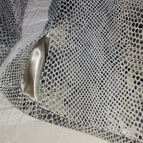 Vintage A.M.I. leather coat jacket - Picture 4 of 8